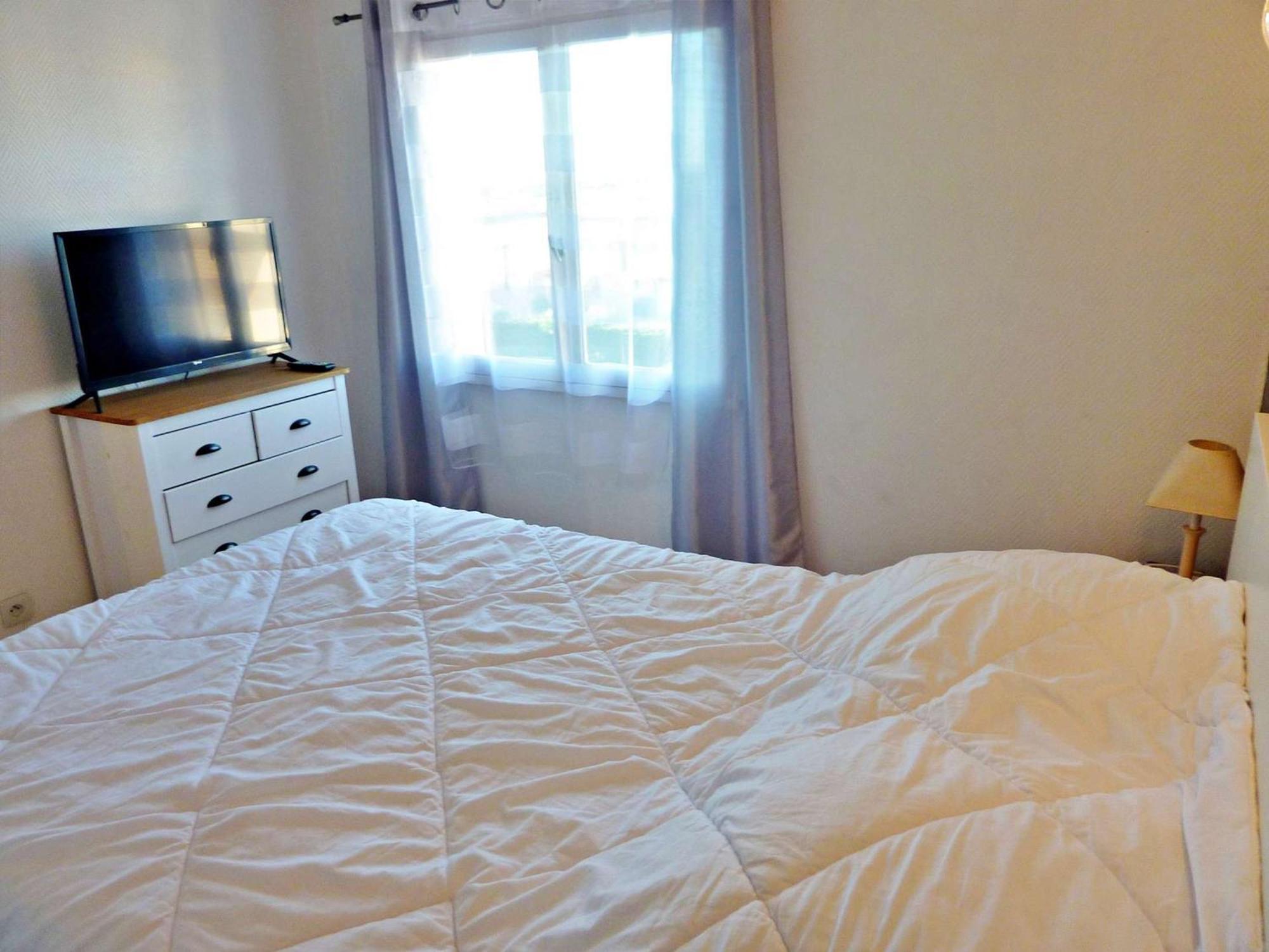 Duplex Renove Avec Clim, Terrasse Et Parking A Marseillan - Fr-1-387-162 Apartment ภายนอก รูปภาพ